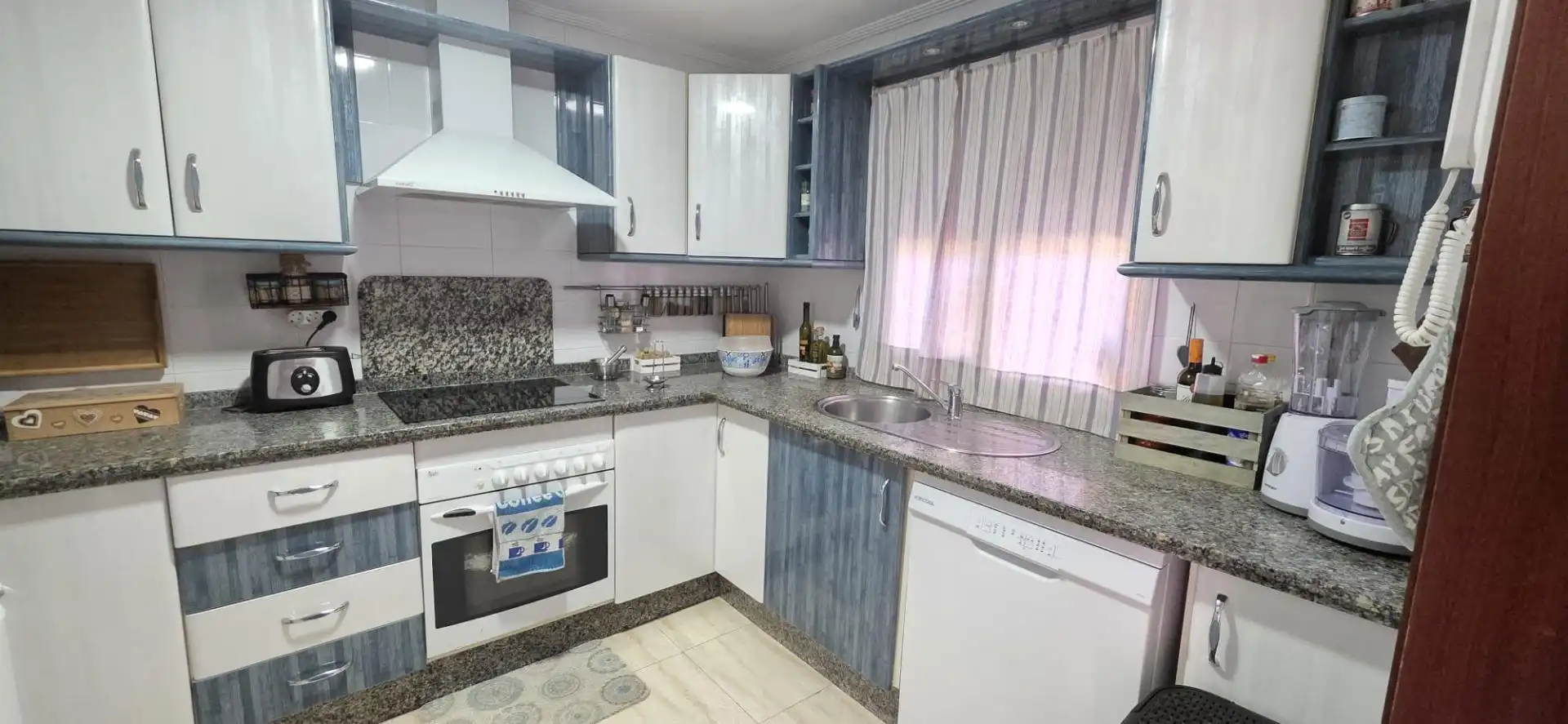 Piso con ascensor en venta en La Paz, imagen 7