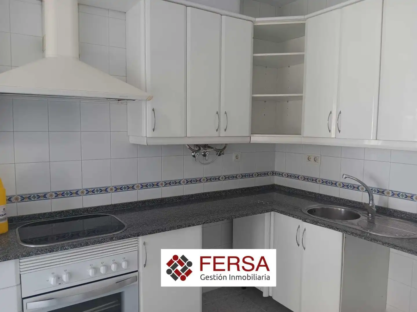 Kitchen of Houses for rent in El Puerto de Santa María  with Air Conditioner
