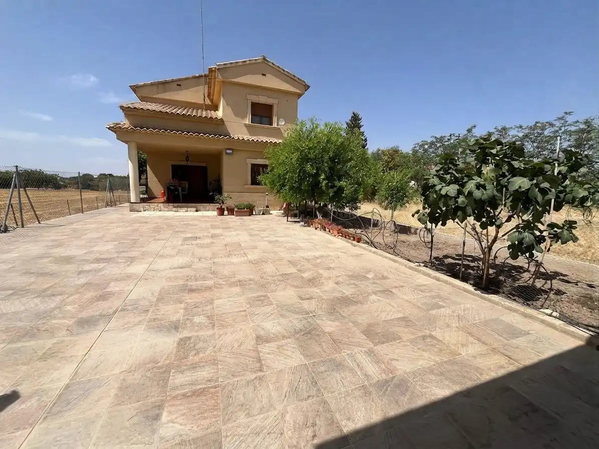 Haus mit Garten zum Verkauf in Minaya