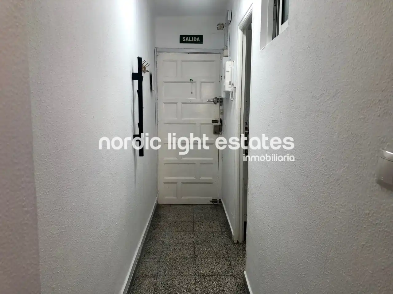 Flat for rent in Nerja  with Air Conditioner and Terrace