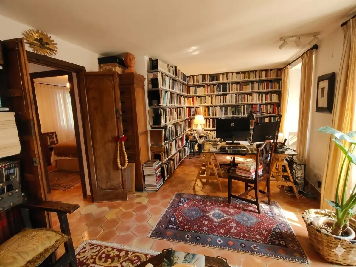 Sala d'estar de Finca rústica en venda en San Lorenzo de El Escorial amb Calefacció i Terrassa