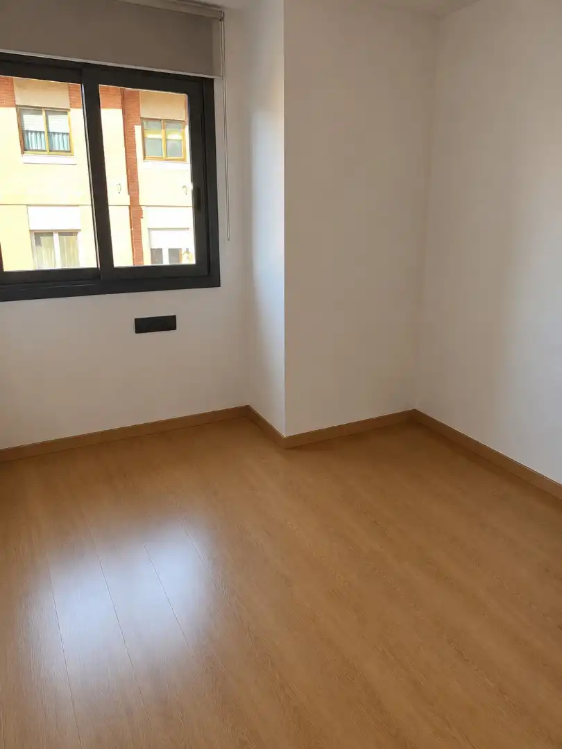 Habitación de Ático en venta en Badalona con Aire acondicionado, Calefacción y Terraza