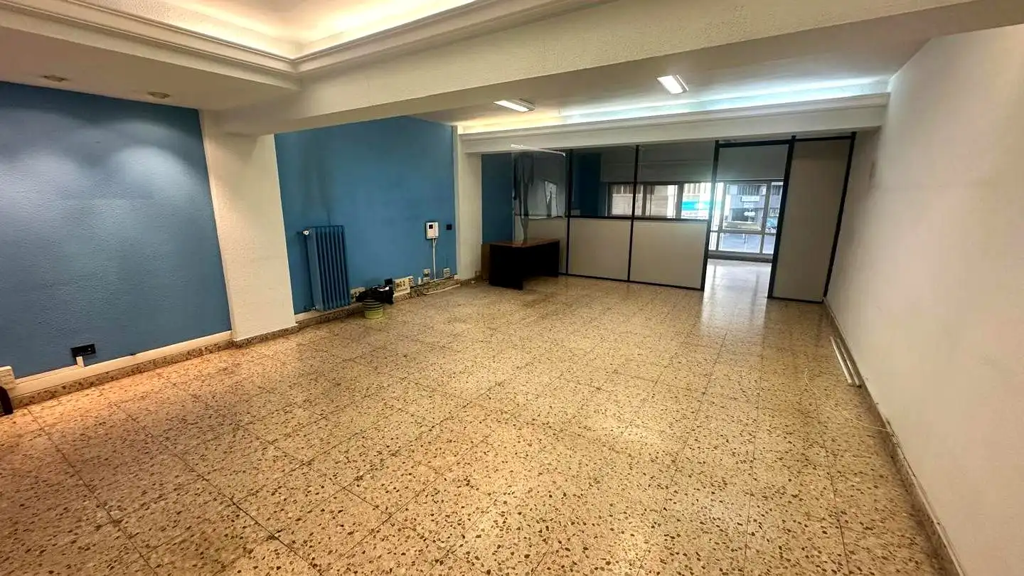 OFICINA EN EL CENTRO, imatge 4