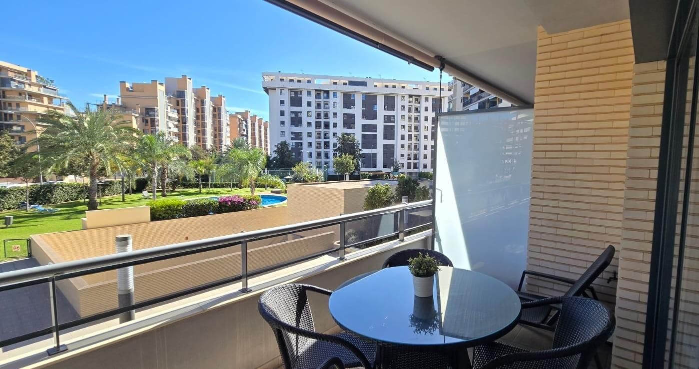 Terrassa de Pis de lloguer en Alicante / Alacant amb Aire condicionat, Jardí privat i Terrassa