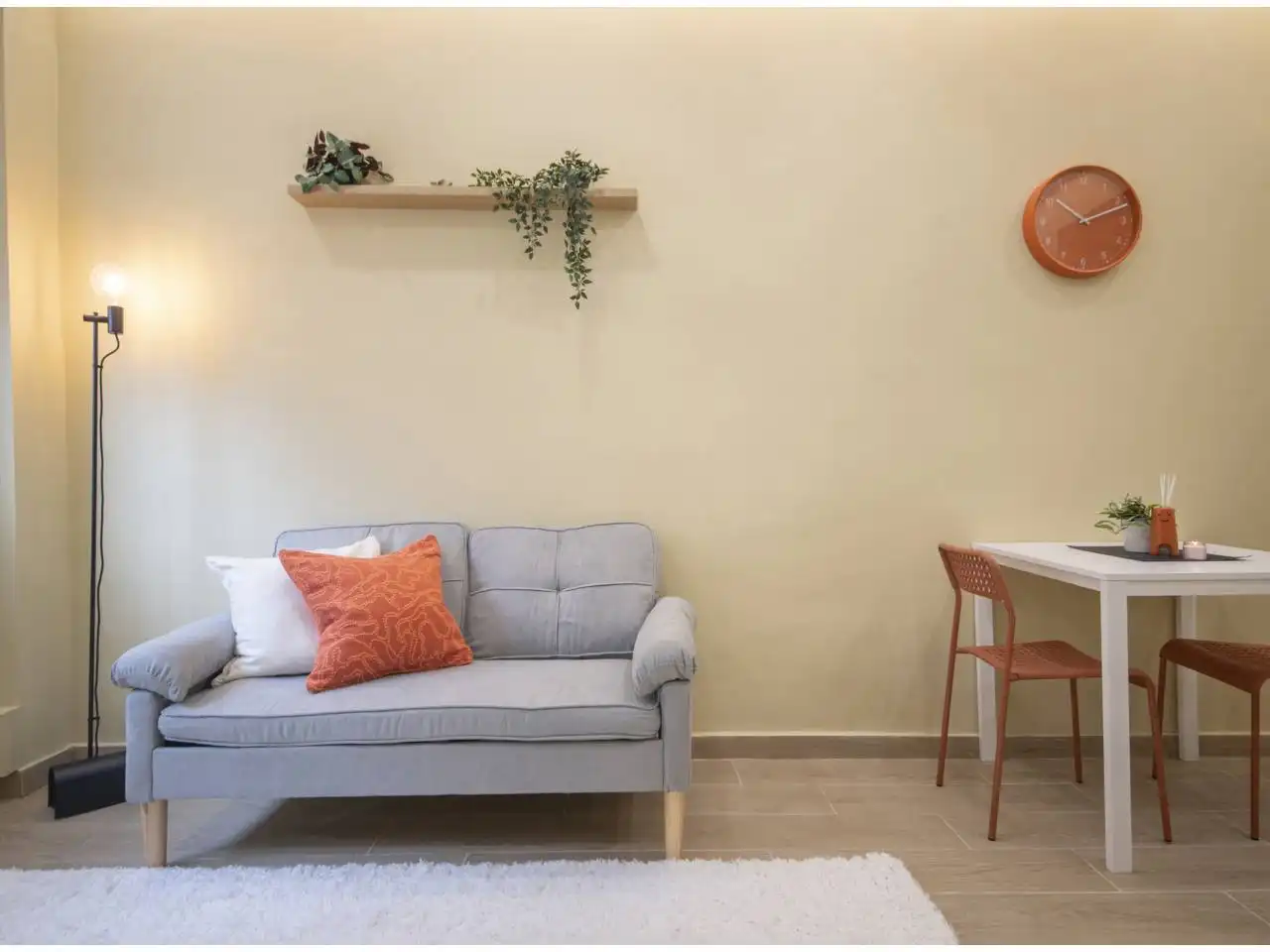 Sala de estar de Estudio de alquiler en Barcelona con Aire acondicionado, Amueblado y Alarma