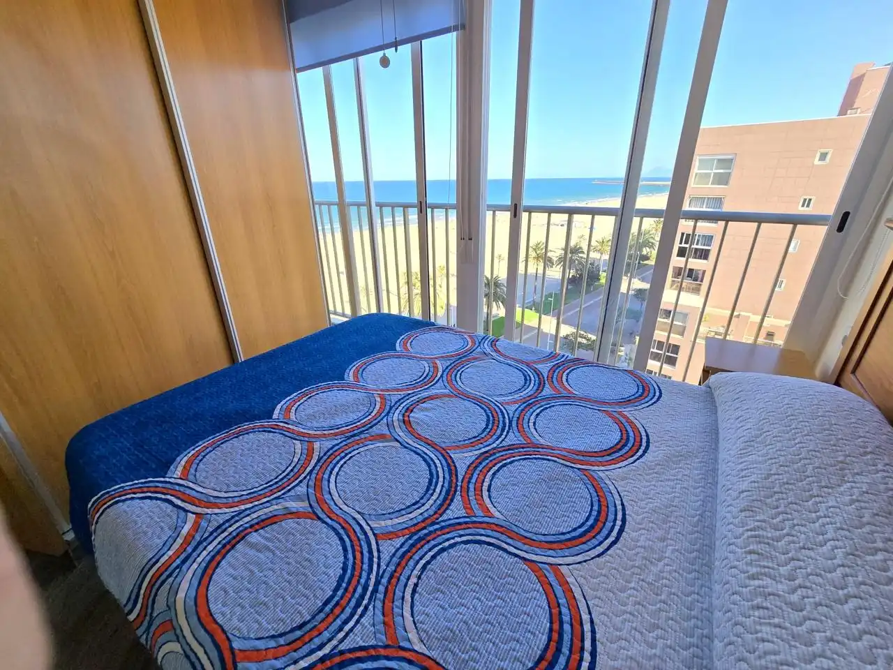 Dormitori de Apartament en venda en Gandia amb Aire condicionat, Terrassa i Moblat