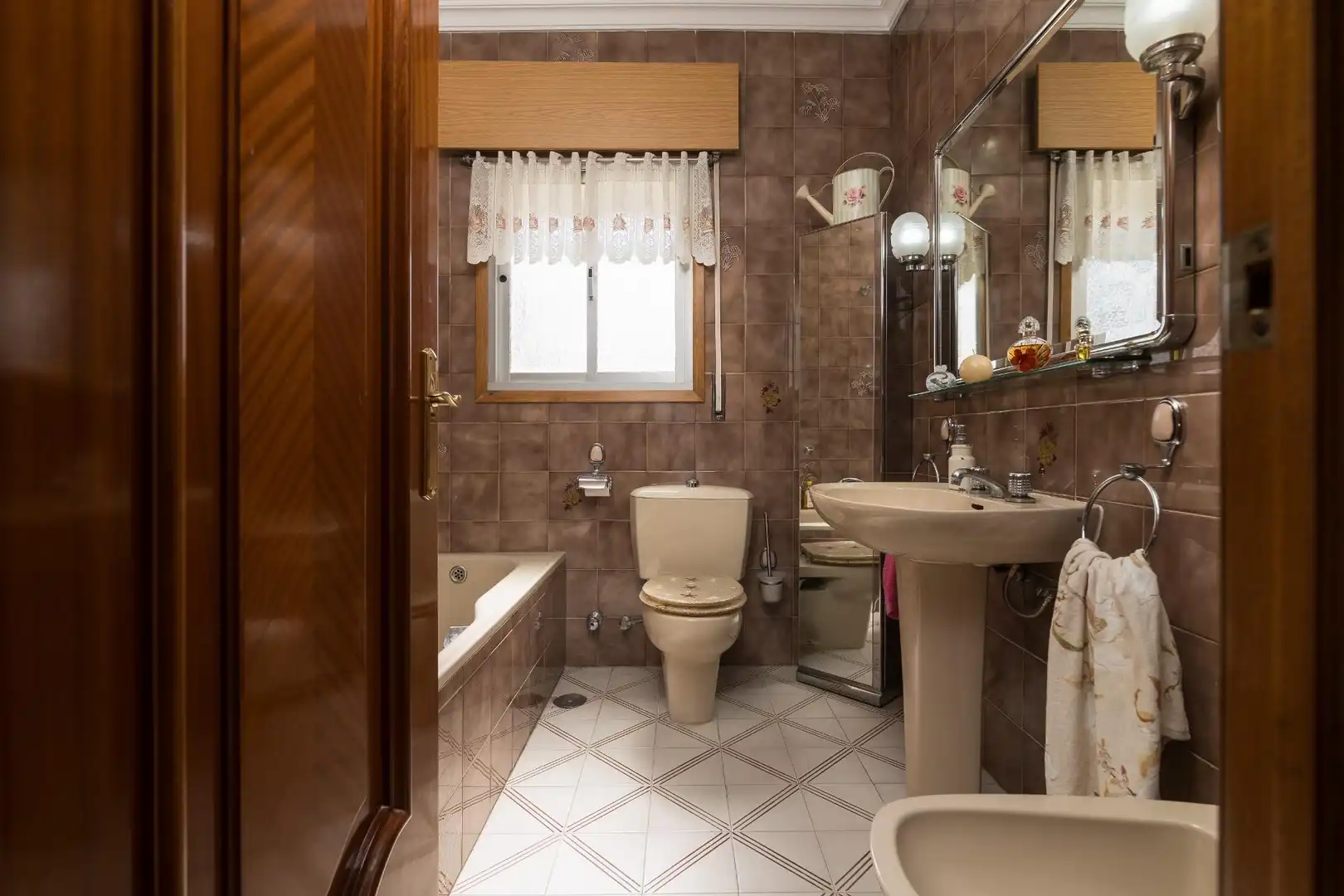 Casa adosada en venta en El Tejar - Hacienda Bizcochero
