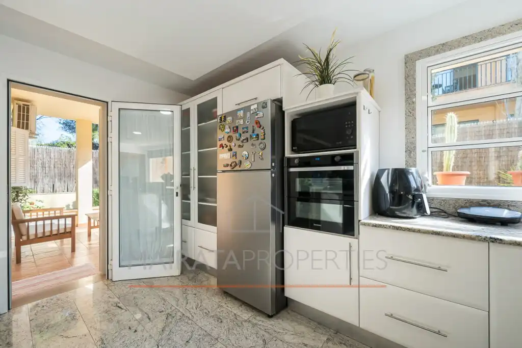 Detached house with garden for sale in Can Picafort, imagen 7
