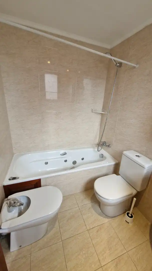 Flat with terrace to rent in Ibaiondo, imagen 27