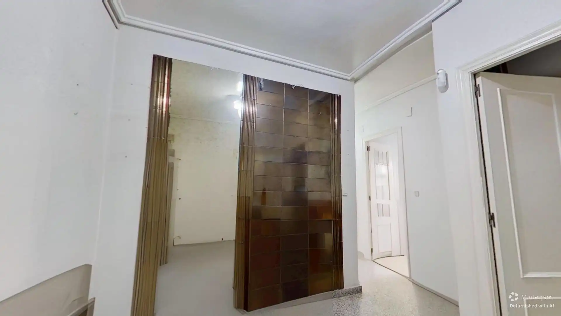 Flat for sale in Valencia  with Air Conditioner, Terrace and Storage room