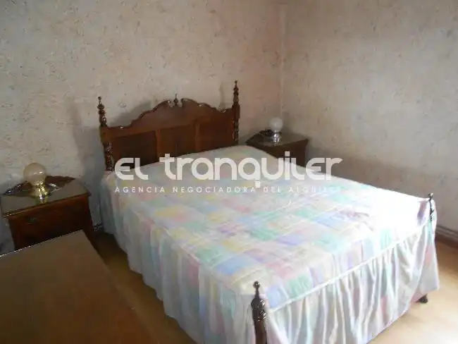 Habitación de Piso en venta en Madrid con Parquet, Terraza y Amueblado