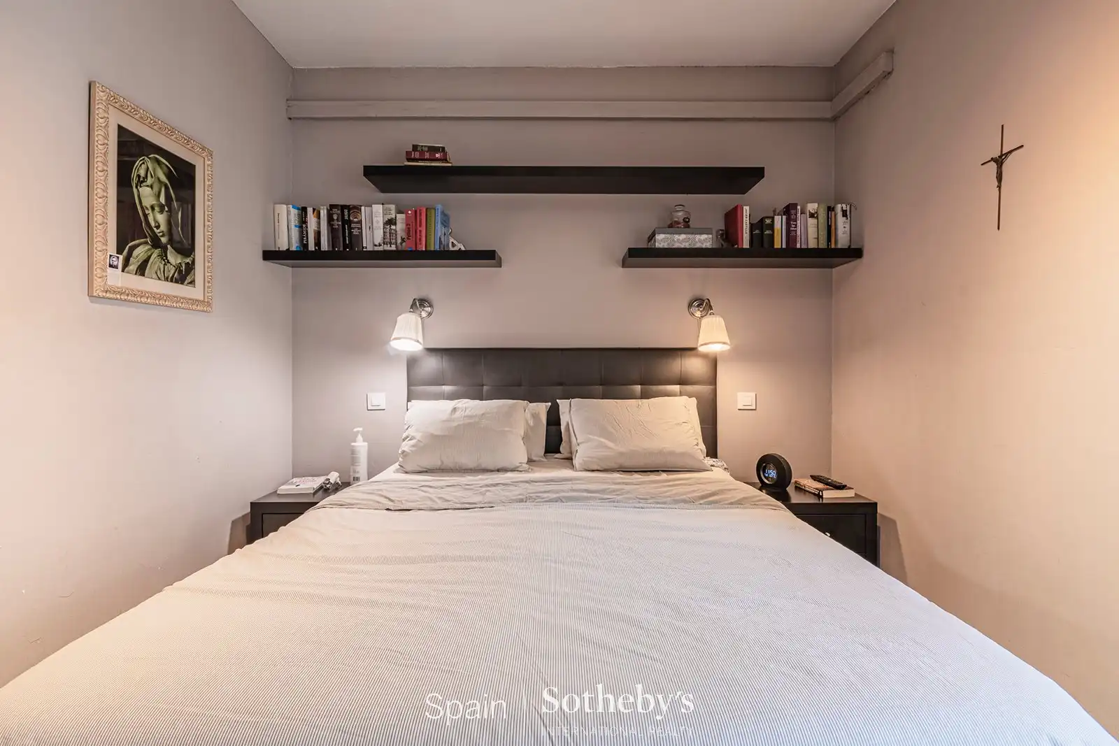 Dormitori de Apartament en venda en Barcelona amb Aire condicionat, Calefacció i Traster