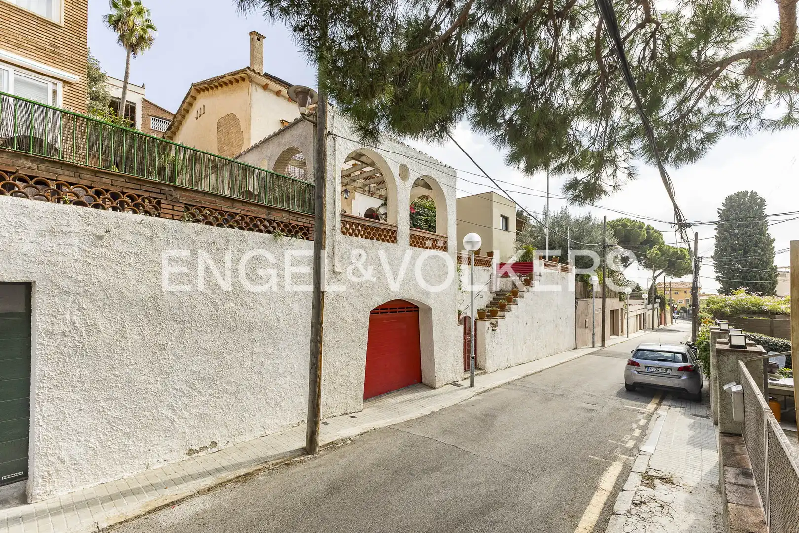 Vista exterior de Casa o chalet en venta en Barcelona con Calefacción, Jardín privado y Terraza