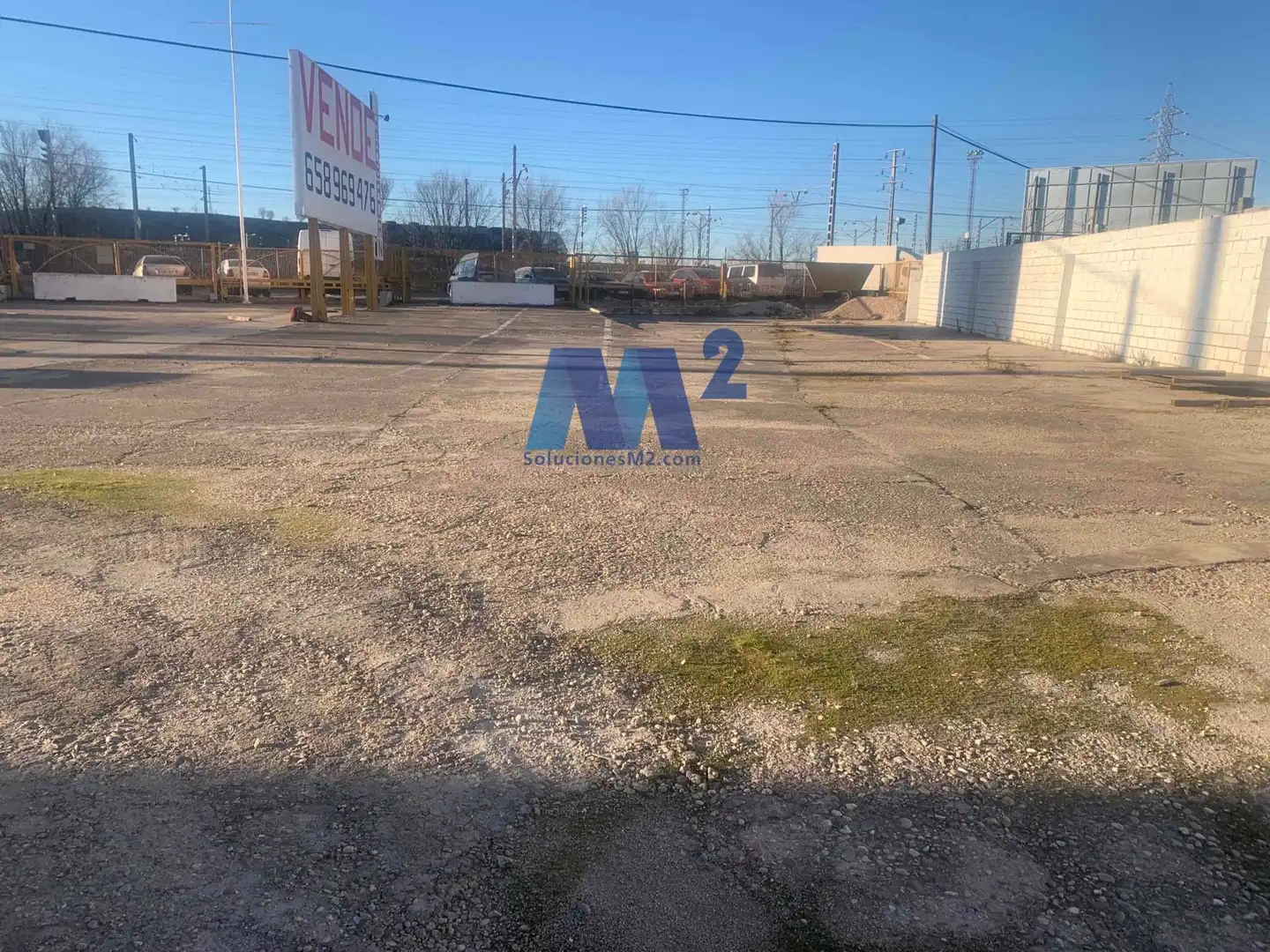 Parking de Nave industrial en venta en Madrid