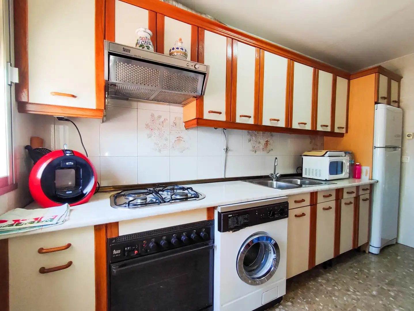 Kitchen of Flat for sale in Argamasilla de Calatrava  with Air Conditioner, Heating and Storage room