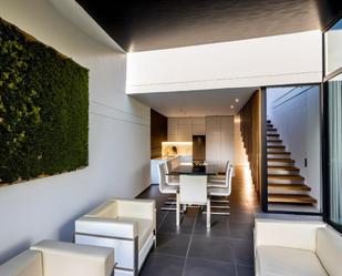 Sala d'estar de Casa o xalet en venda en Lucena amb Terrassa