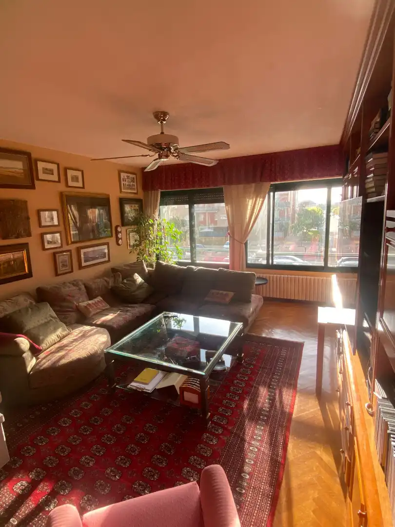 Living room of Flat for sale in Valladolid  with Heating, Parquet flooring and Storage room