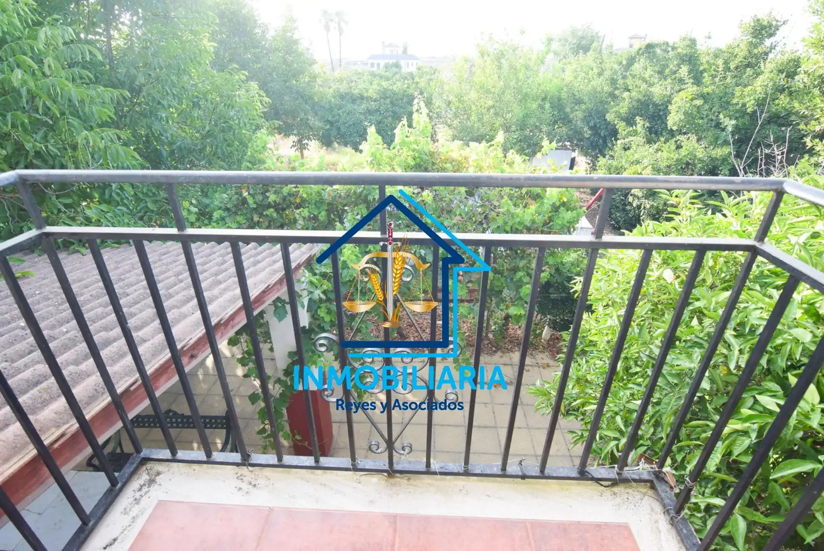 Terrassa de Pis en venda en Córdoba amb Aire condicionat, Moblat i Alarma