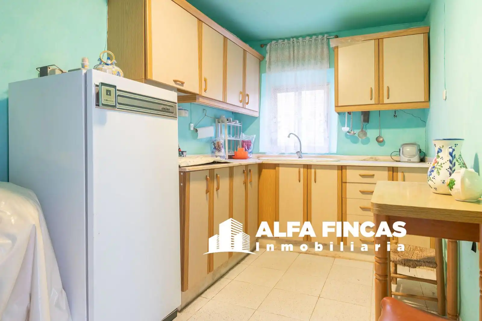 Cuina de Casa o xalet en venda en El Picazo   amb Jardí privat i Traster