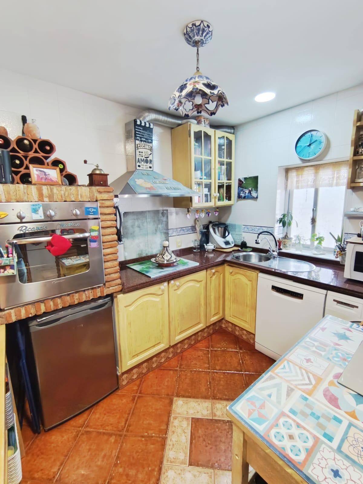 Kitchen of House or chalet for sale in Málaga Capital  with Air Conditioner and Terrace