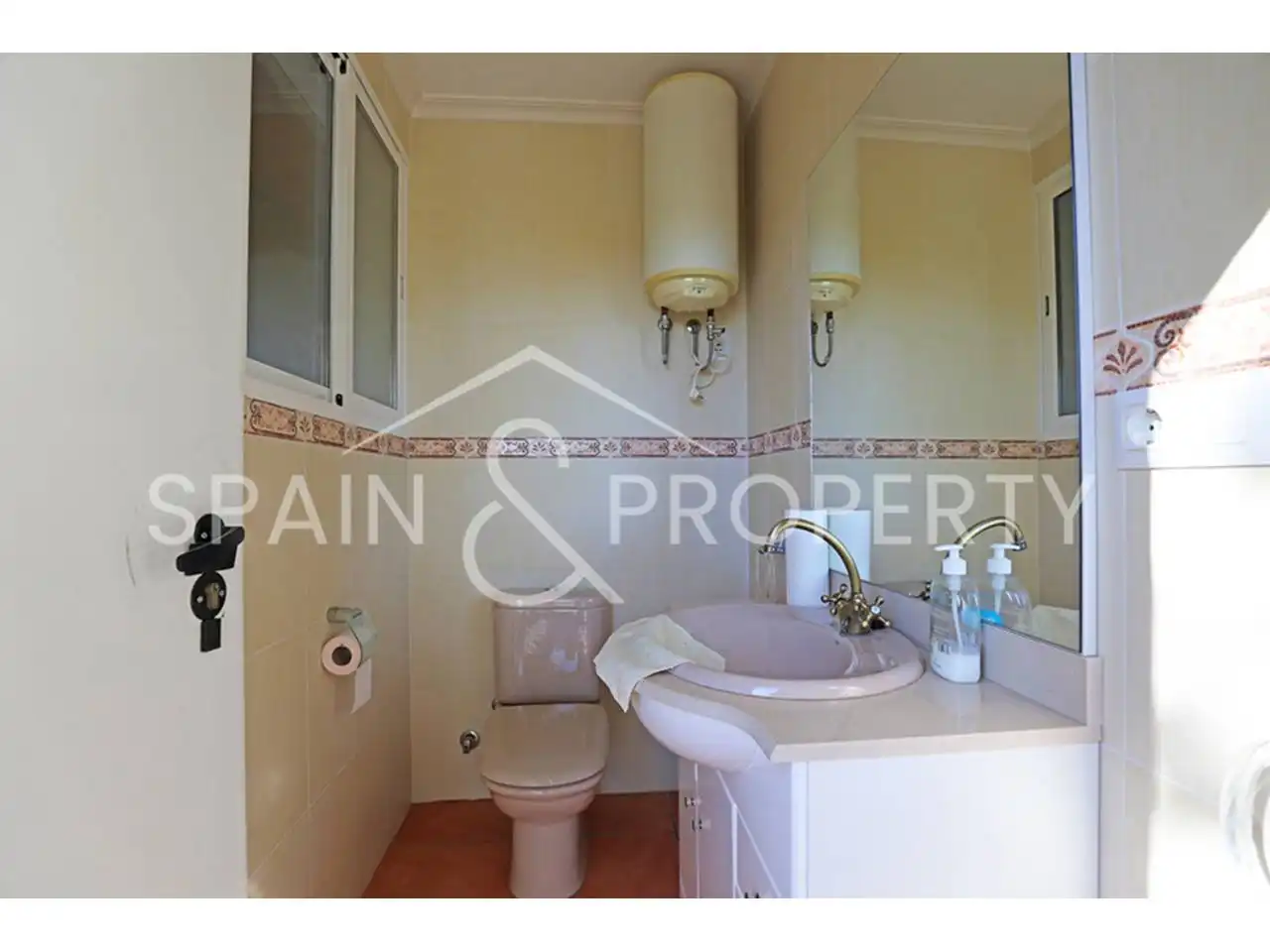 Baño de Casa o chalet en venta en Turís con Aire acondicionado, Calefacción y Jardín privado