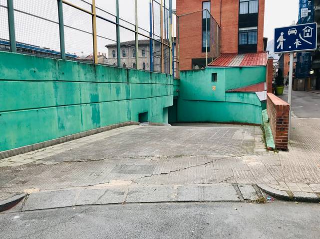 Garaje en Venta en Montevideo Etorbidea, 22 en Durango