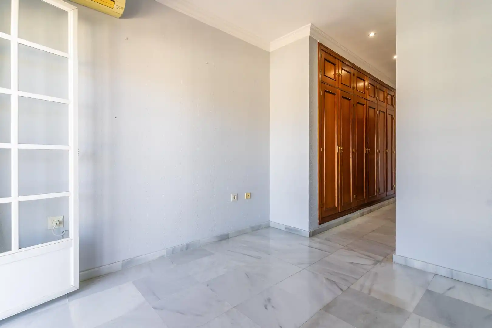 Flat for sale in Jerez de la Frontera  with Air Conditioner and Terrace