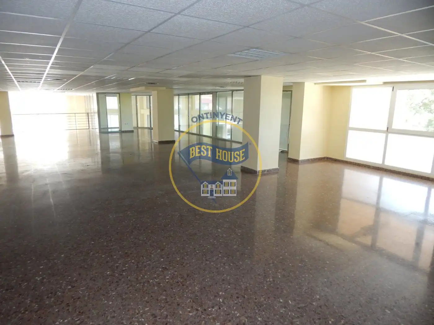Business premises for sale in Sant Josep - Zona Hospital