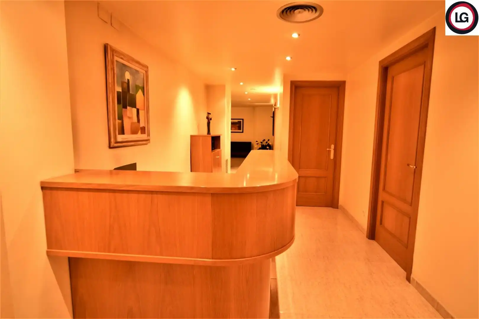 Office space with lift for sale in Pallars 6, imagen 5