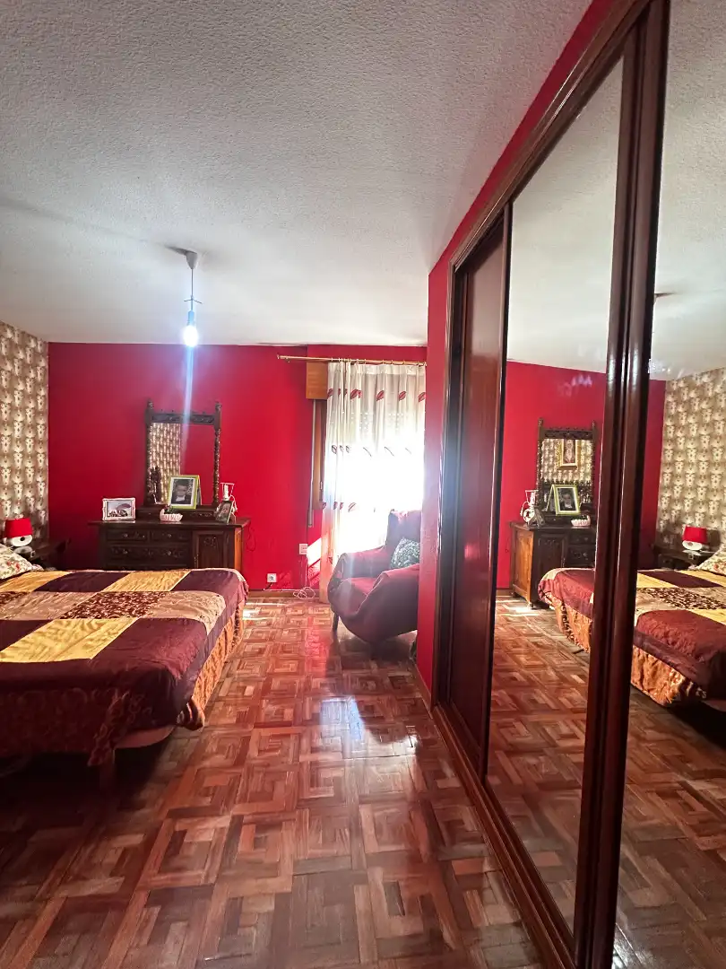 Habitación de Casa o chalet en venta en Las Rozas de Madrid con Aire acondicionado, Calefacción y Jardín privado