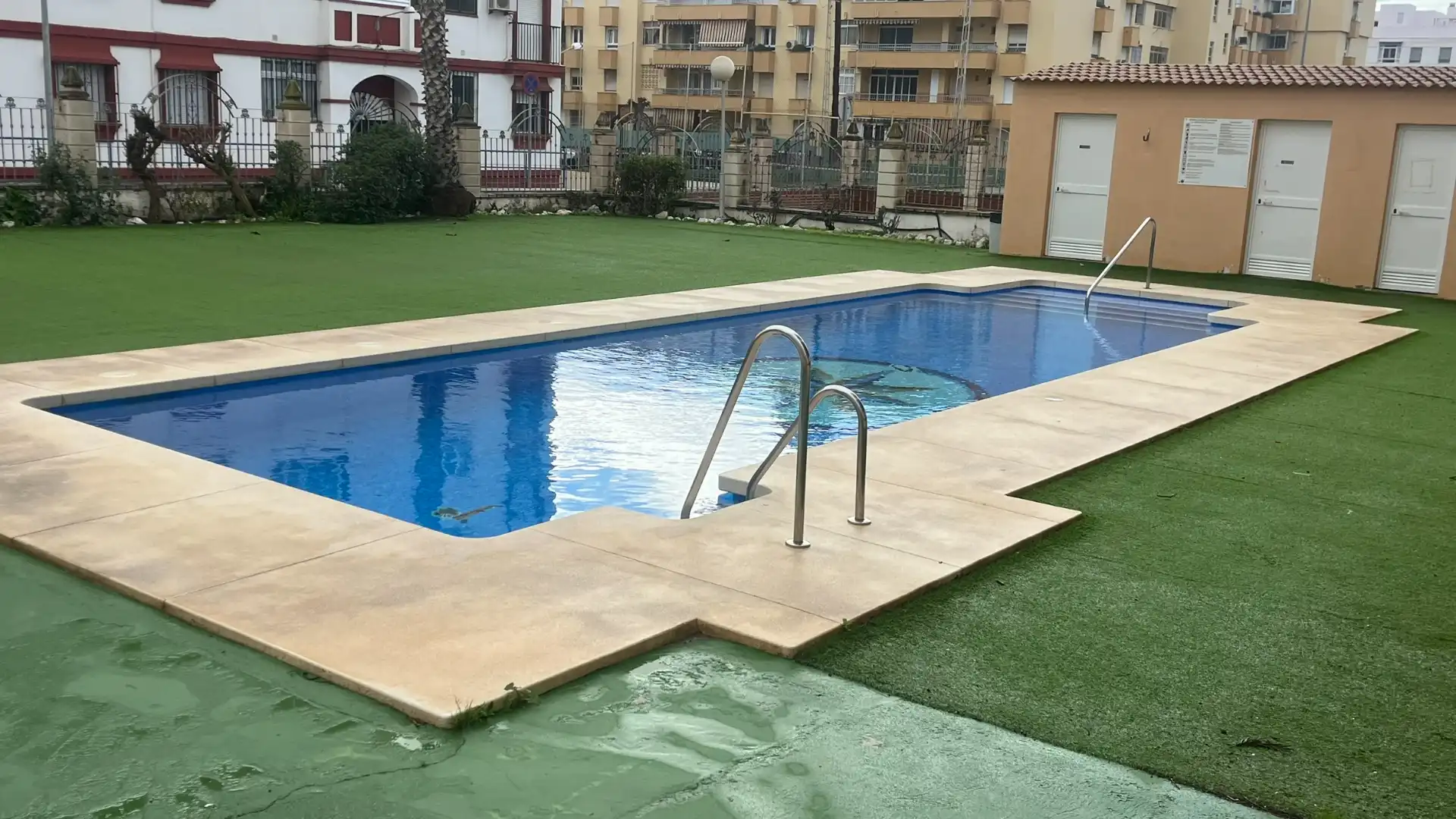 Piso con piscina en venta en Avenida Cotomar, imagen 2