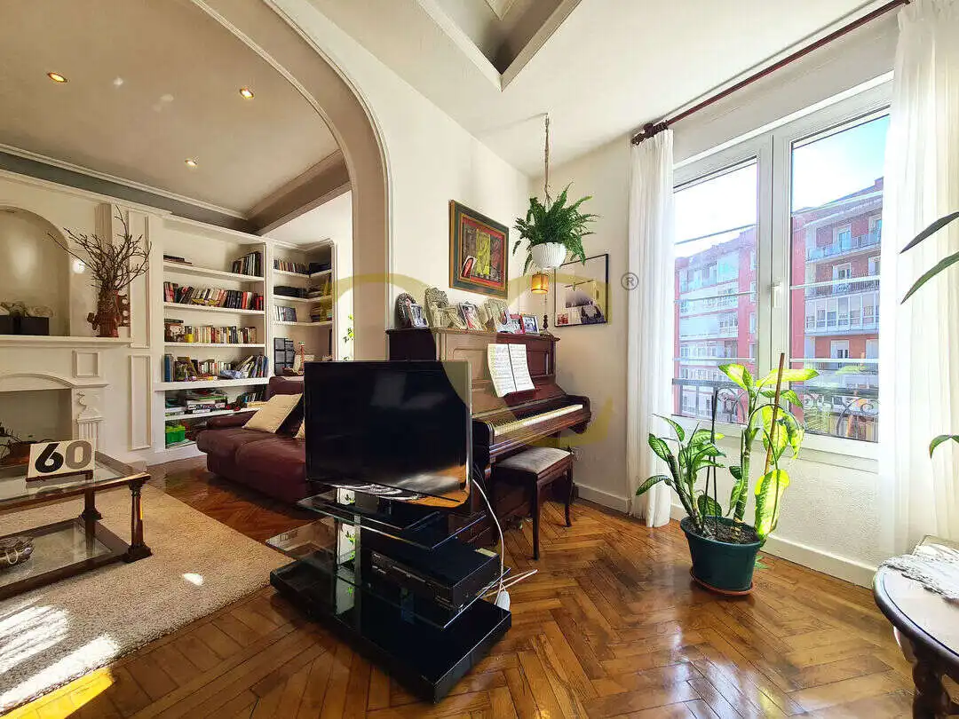 Living room of Flat for sale in Gijón   with Heating and Terrace
