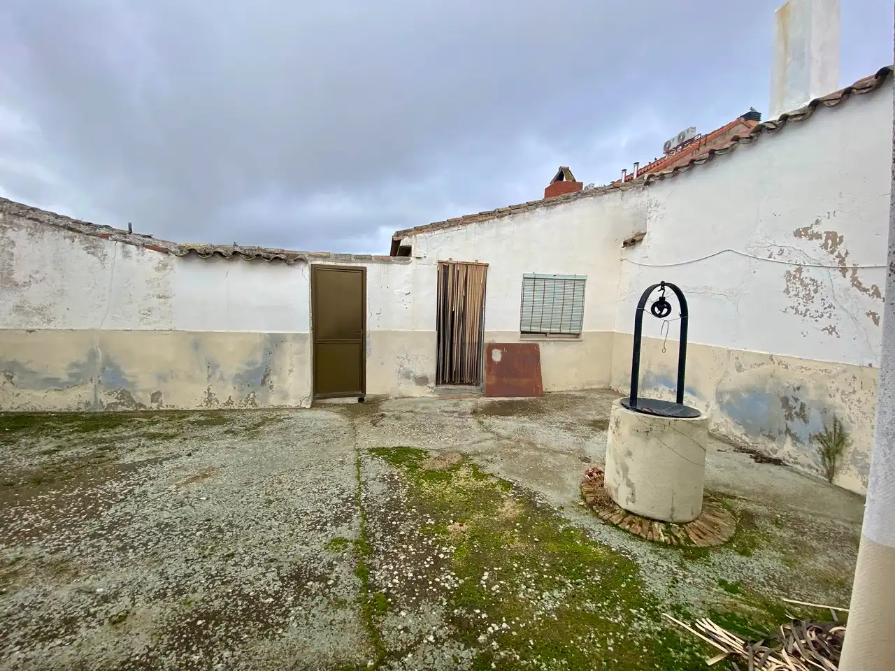 Vista exterior de Casa o chalet en venta en Ballesteros de Calatrava con Jardín privado, Terraza y Amueblado