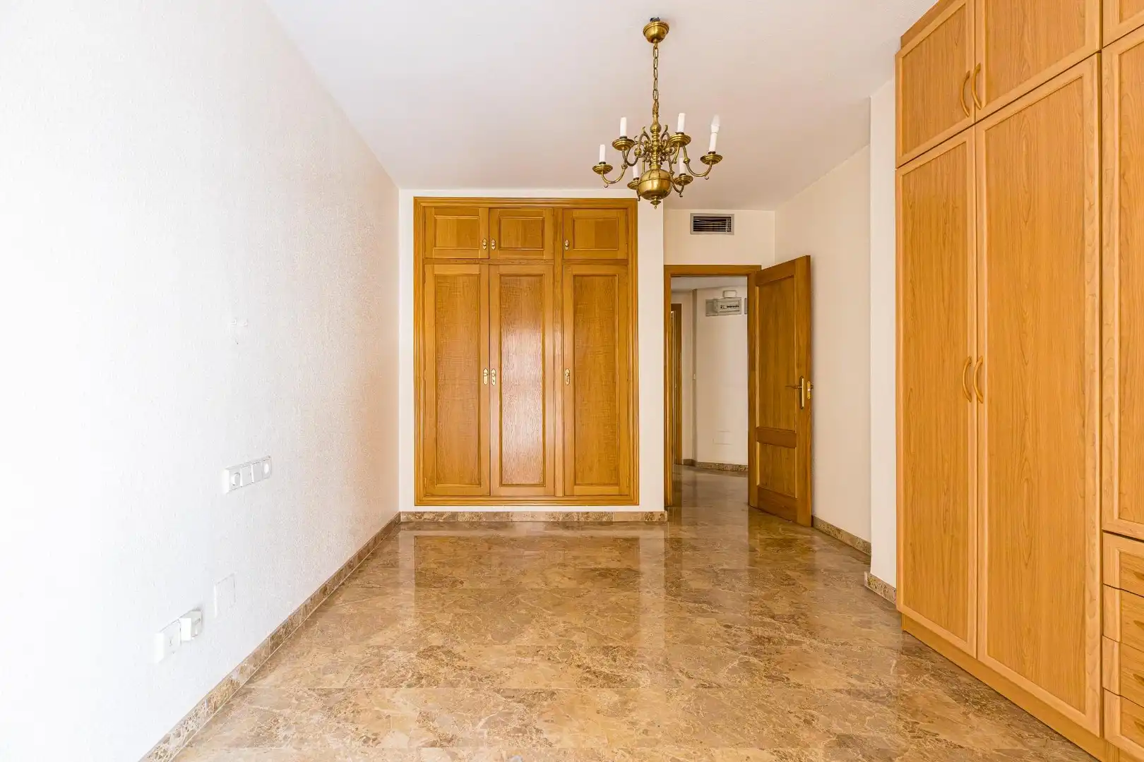 Flat for sale in Murcia  with Air Conditioner, Storage room and Balcony