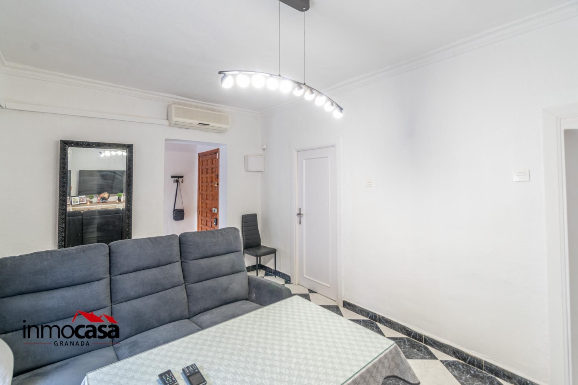 Flat for sale in Barrio de Zaidín