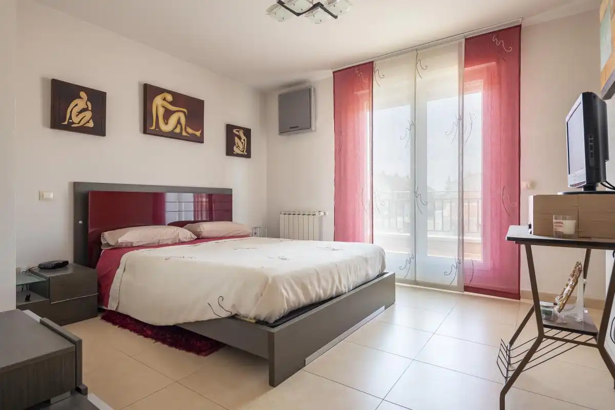 Bedroom of Houses for sale in Titulcia  with Air Conditioner, Heating and Private garden