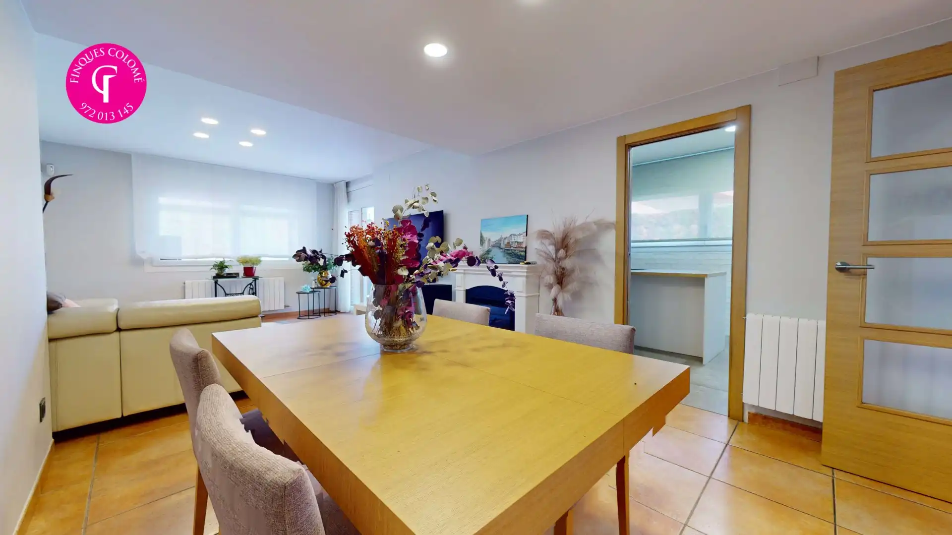 Dining room of Houses for sale in Quart  with Air Conditioner, Heating and Terrace