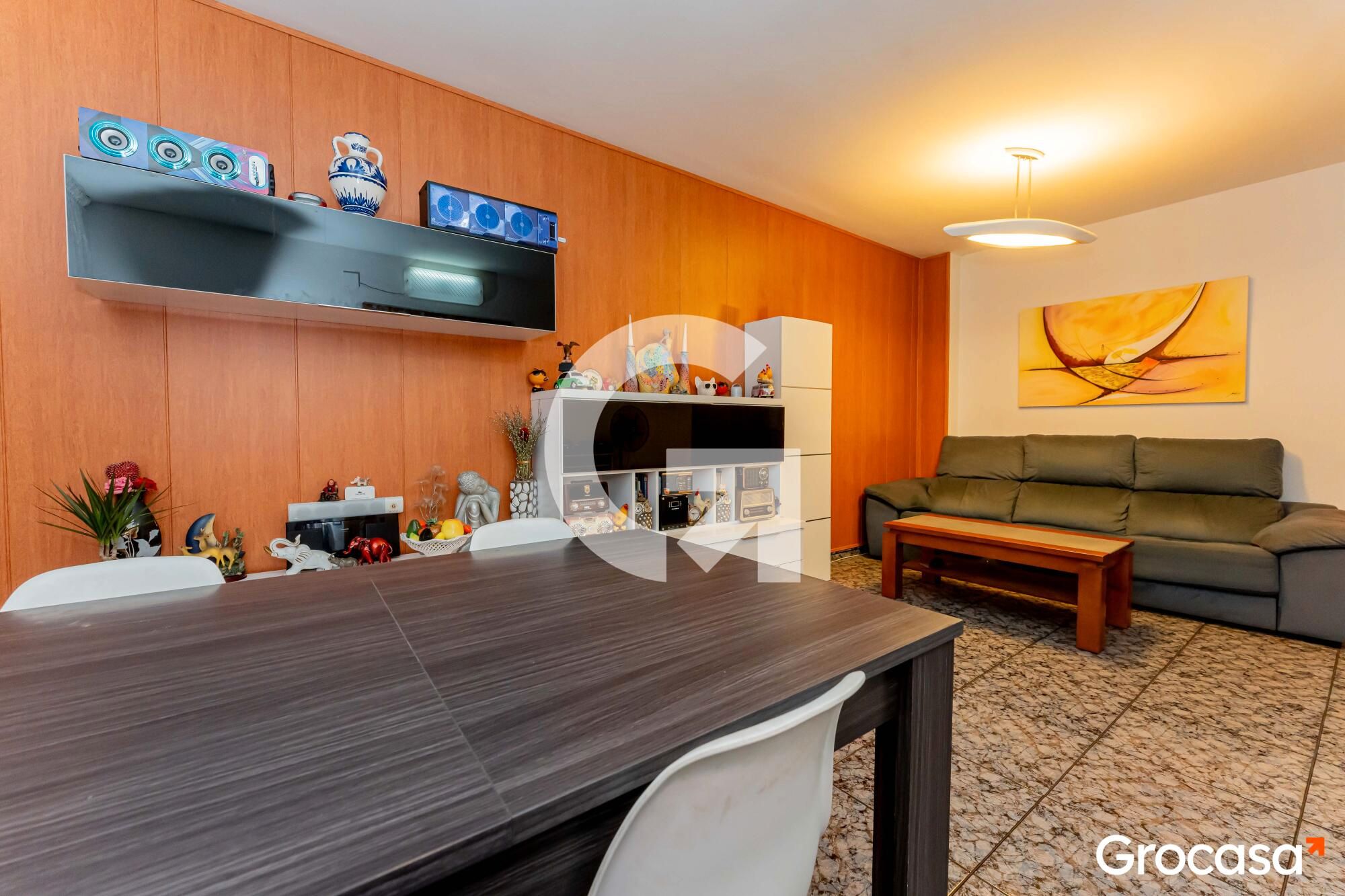 Sala d'estar de Pis en venda en El Prat de Llobregat amb Forn, Rentadora i Balcó