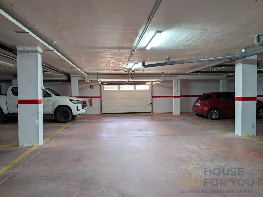 Apartament amb ascensor en venda a Calle Infanta Cristina, imagen 25