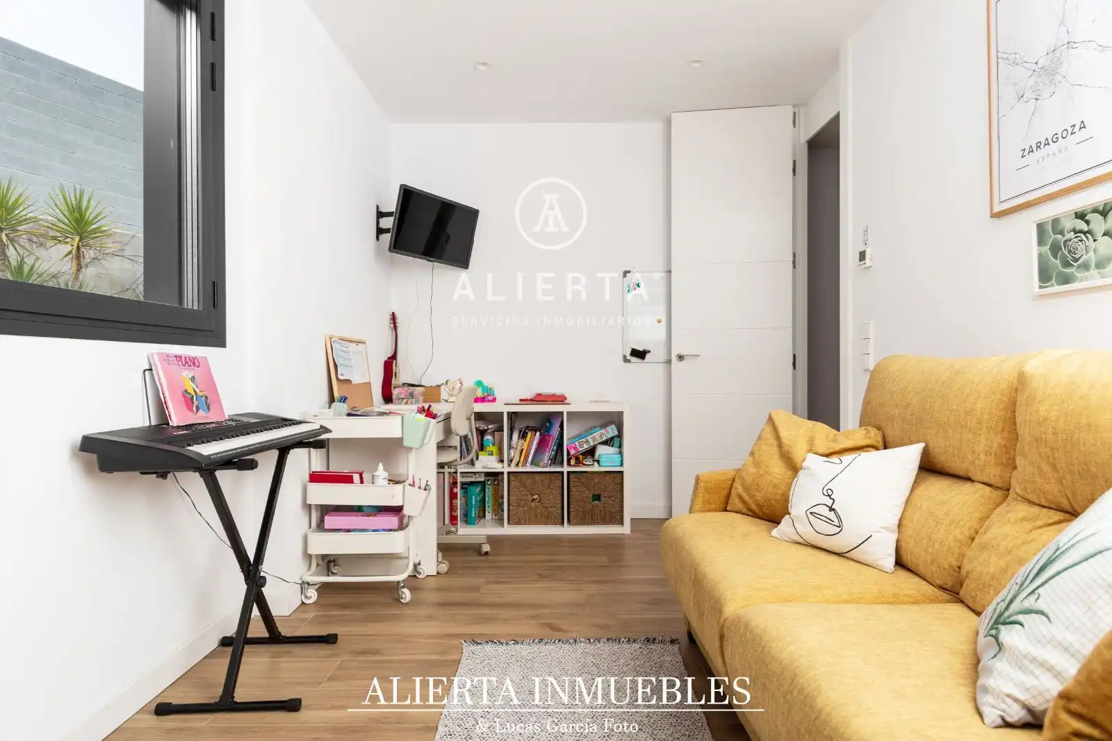 Habitación de Casa o chalet en venta en Zaragoza con Aire acondicionado, Calefacción y Trastero