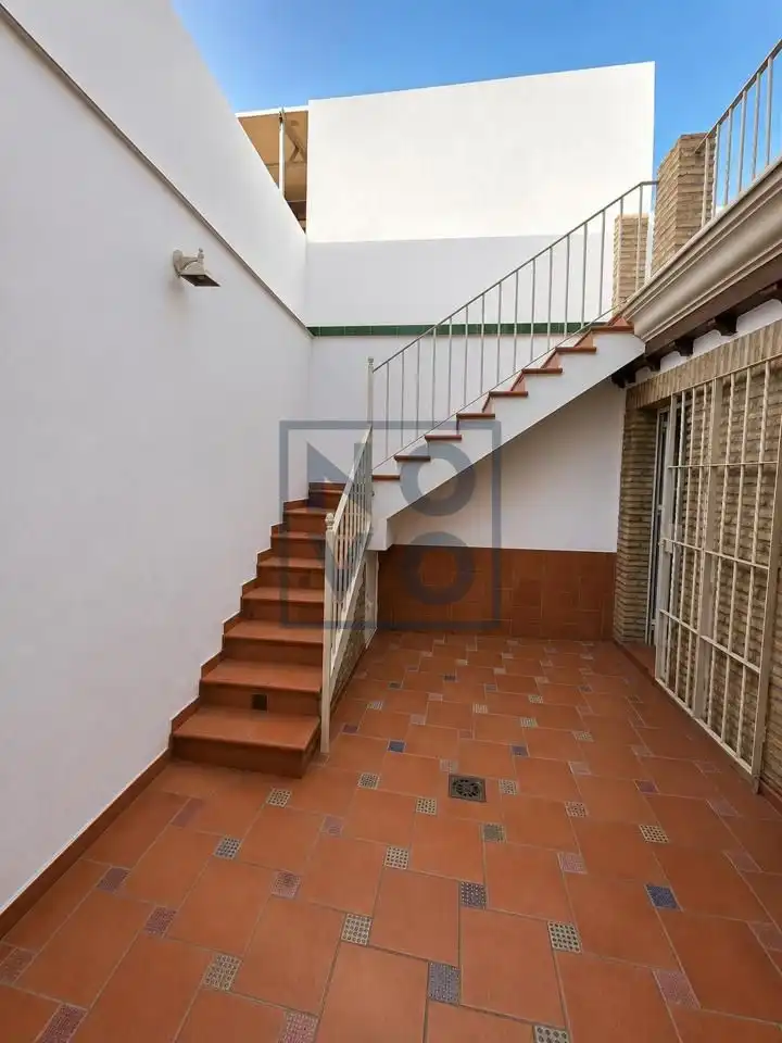 Houses for sale in Lebrija  with Terrace