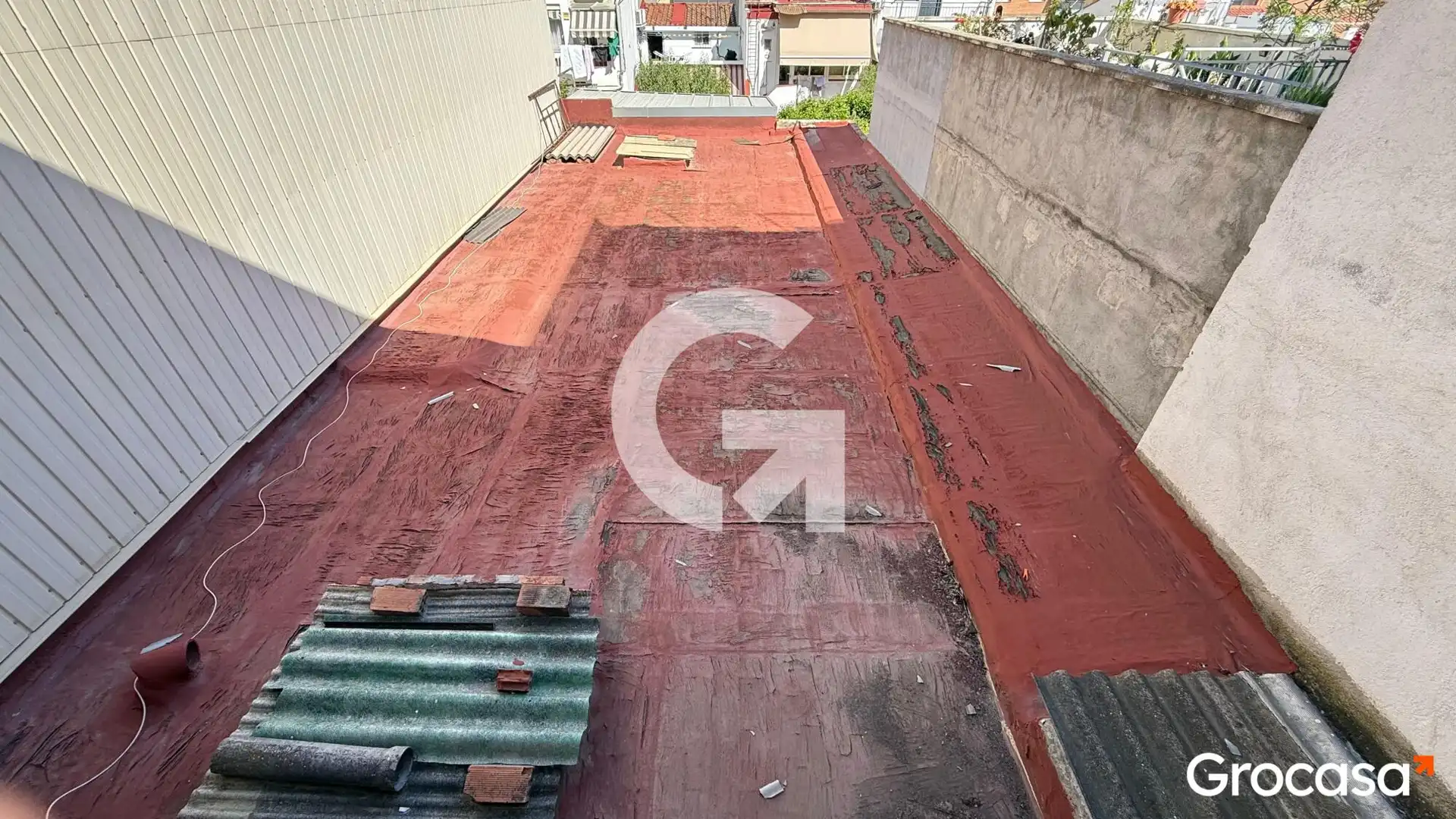 Terrasse von Fabrikhallen zum Verkauf in Mataró