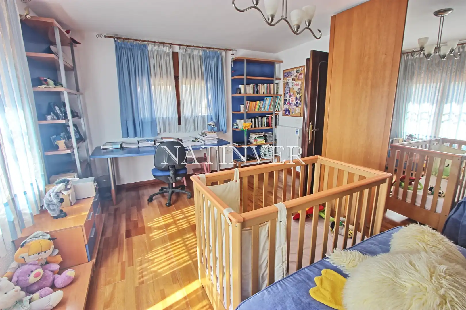Houses for sale in Calle Rodeo, Cerrado de Calderón - Hacienda Paredes