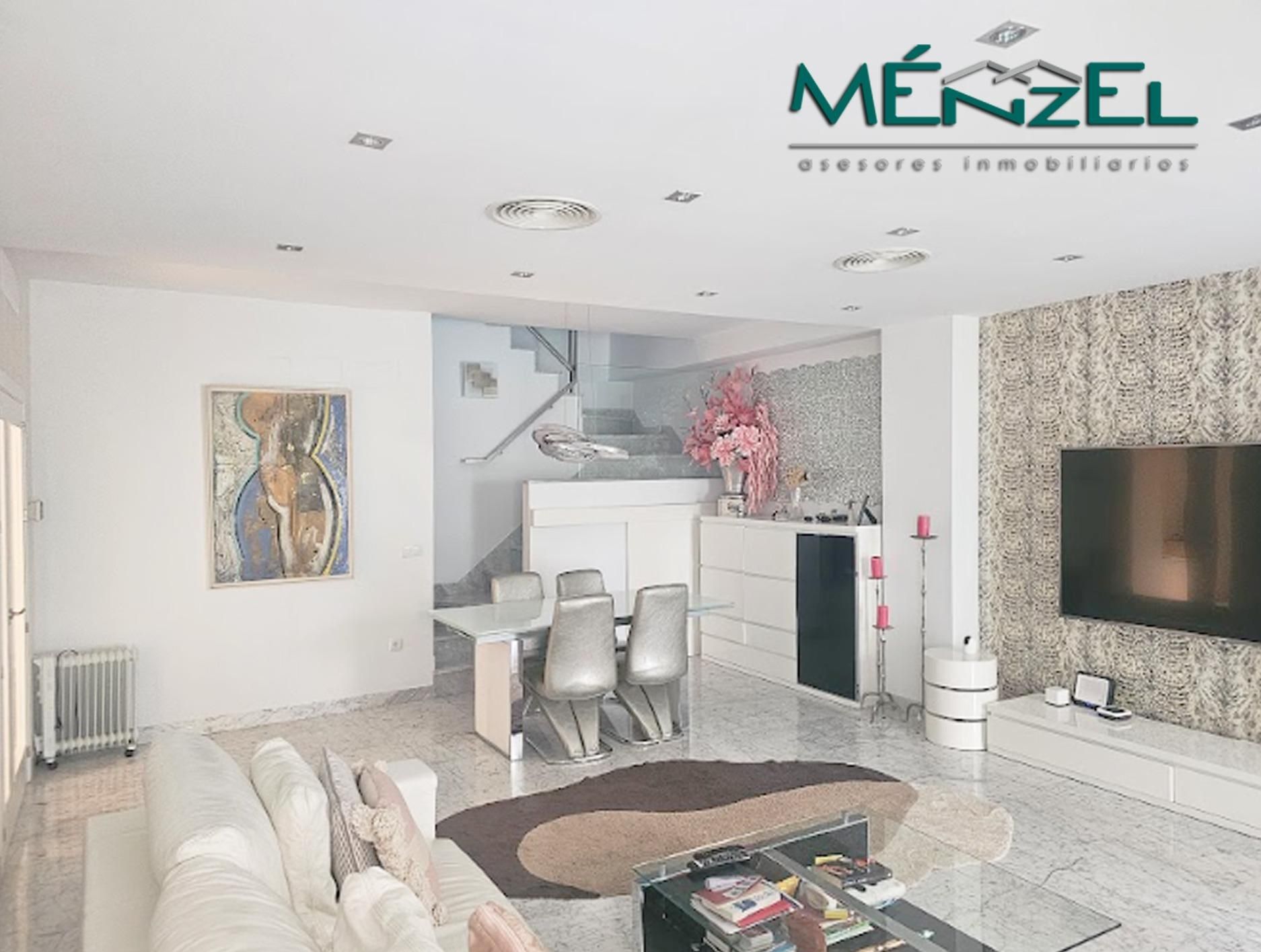 Duplex for sale in  Sevilla Capital  with Air Conditioner, Heating and Parquet flooring