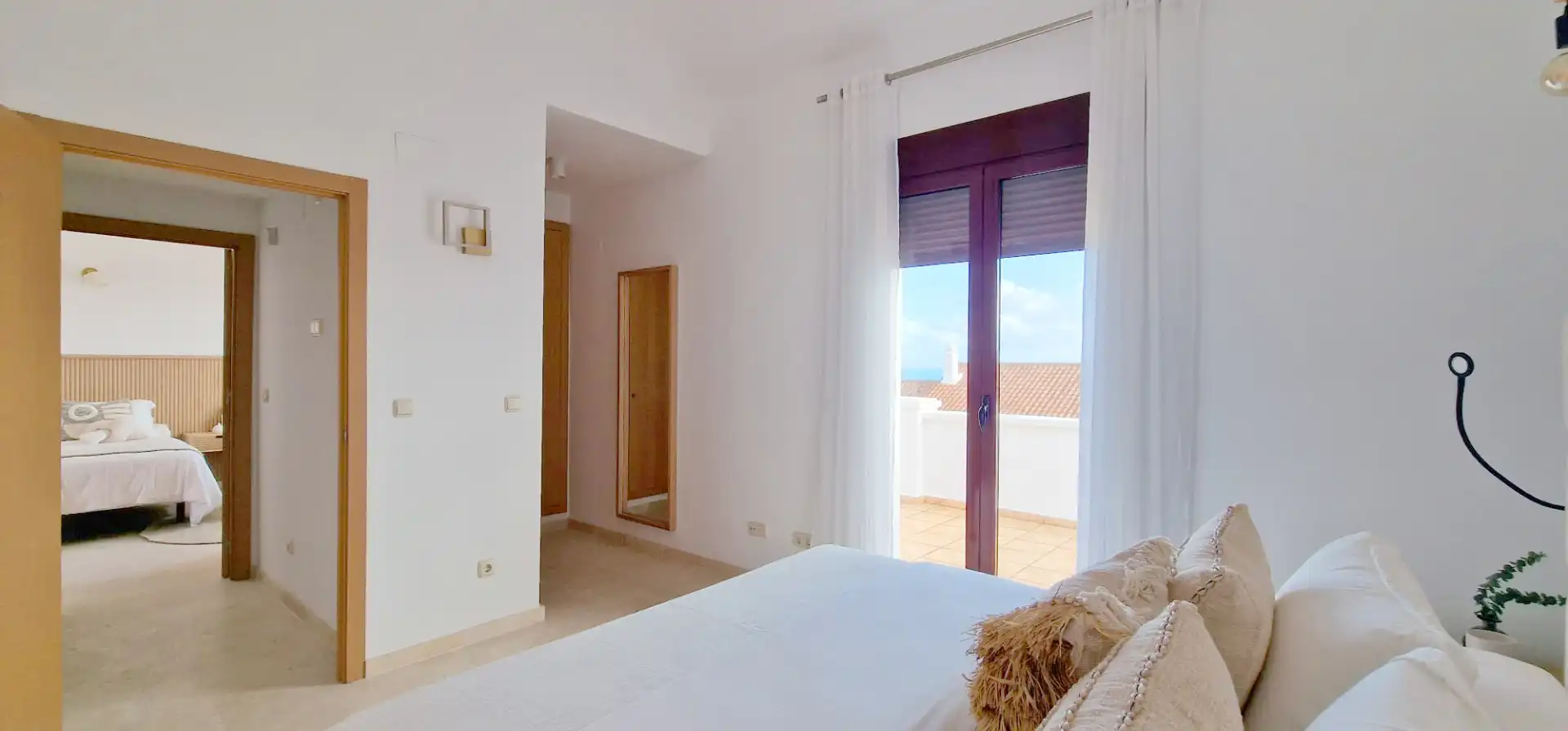 Habitación de Casa adosada en venta en Casares con Jardín privado, Terraza y Trastero