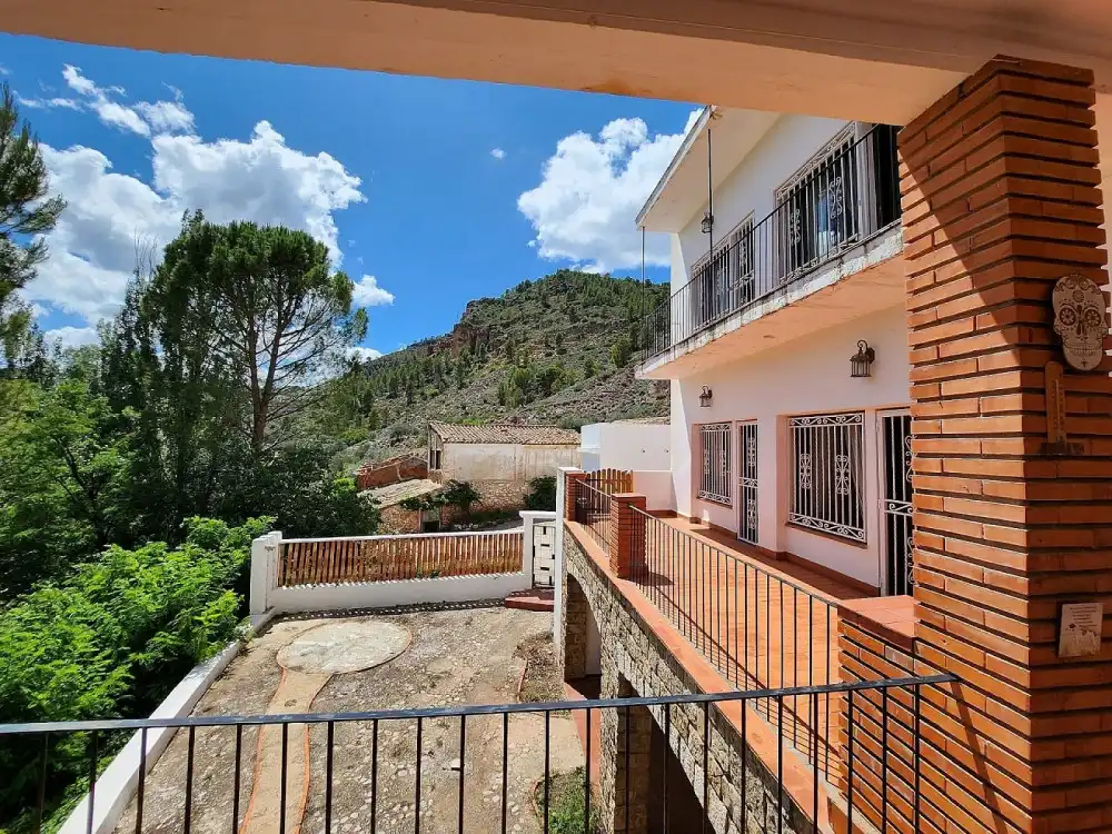 Vista exterior de Casa o chalet en venta en Jalance