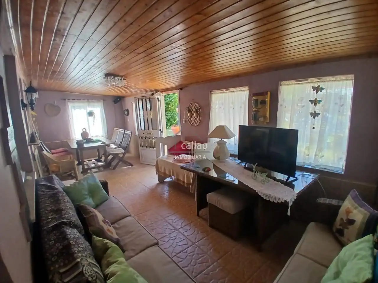 Sala d'estar de Casa o xalet en venda en San Sadurniño amb Jardí privat i Moblat
