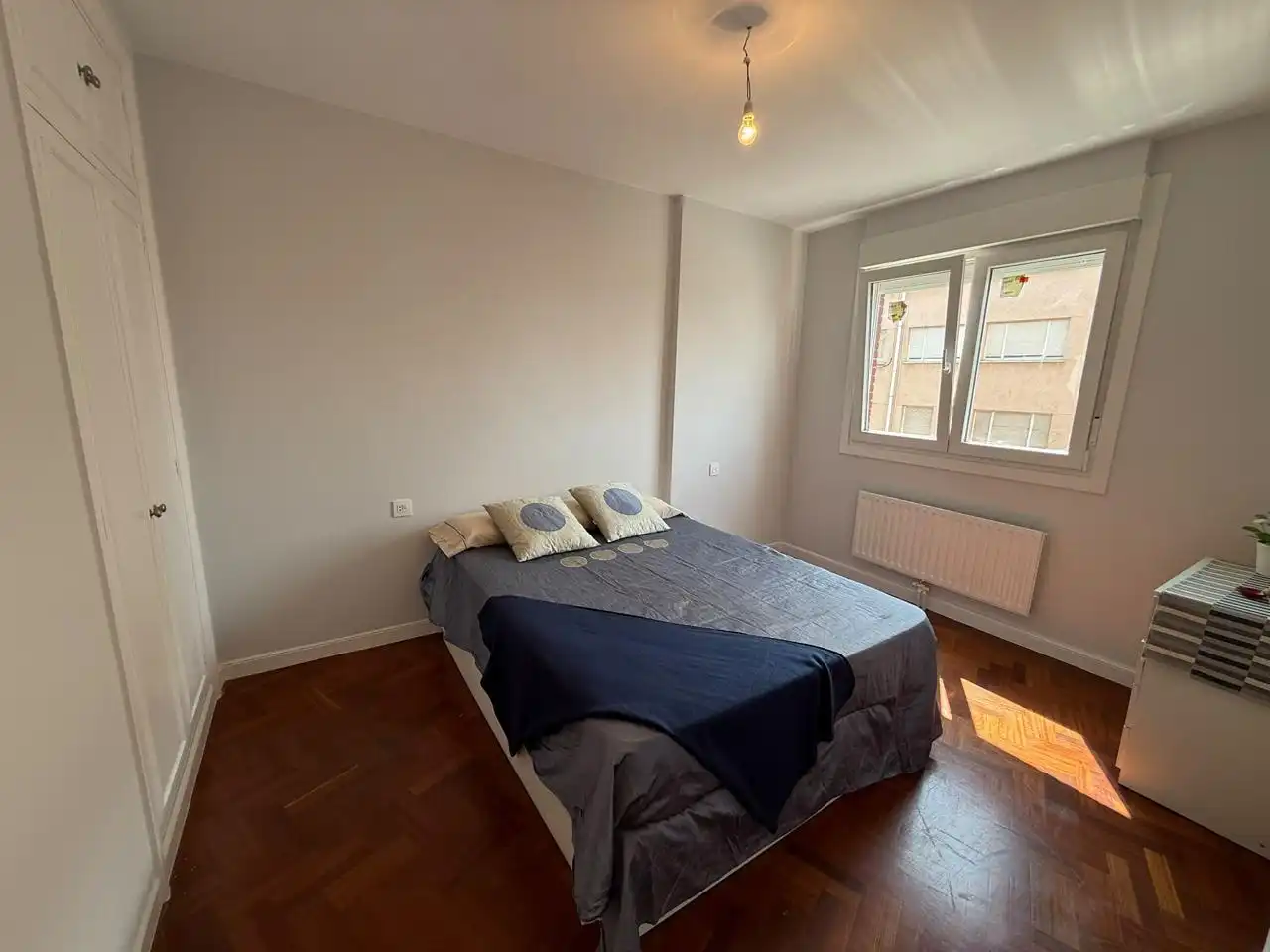 Habitación de Piso en venta en Castro-Urdiales con Calefacción, Parquet y Balcón