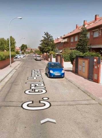 Casa adosada en Venta en Colonia-Bripac