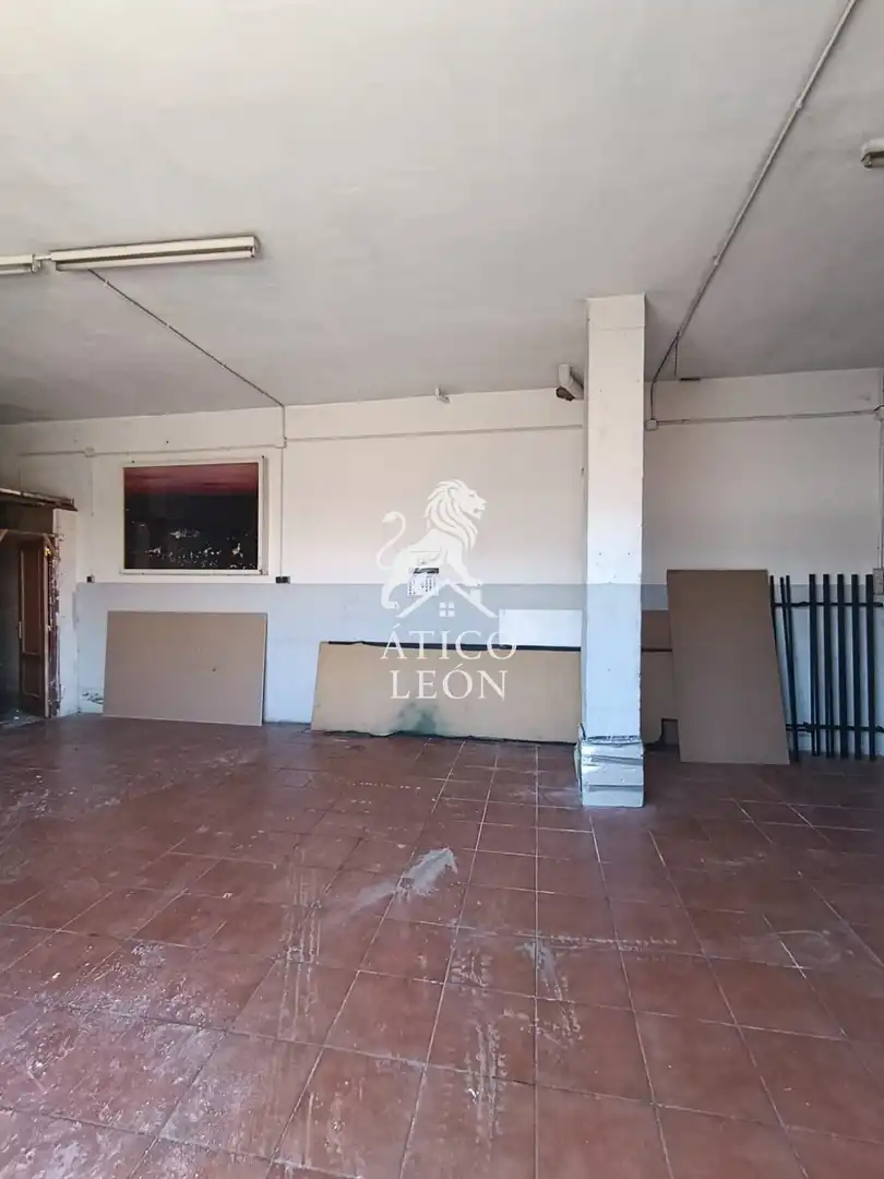 Geschaftsraum zum Verkauf in León Capital 